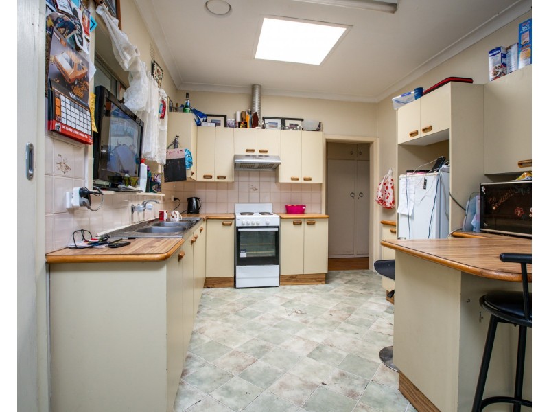 484 McDonald Road, Lavington NSW 2641