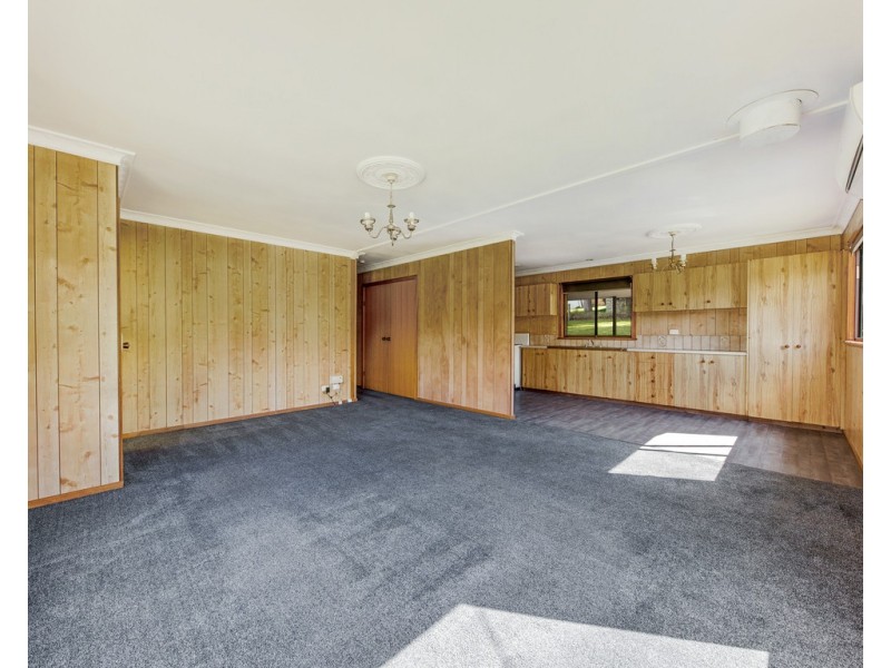 2 Hewitt Street, Bethanga VIC 3691