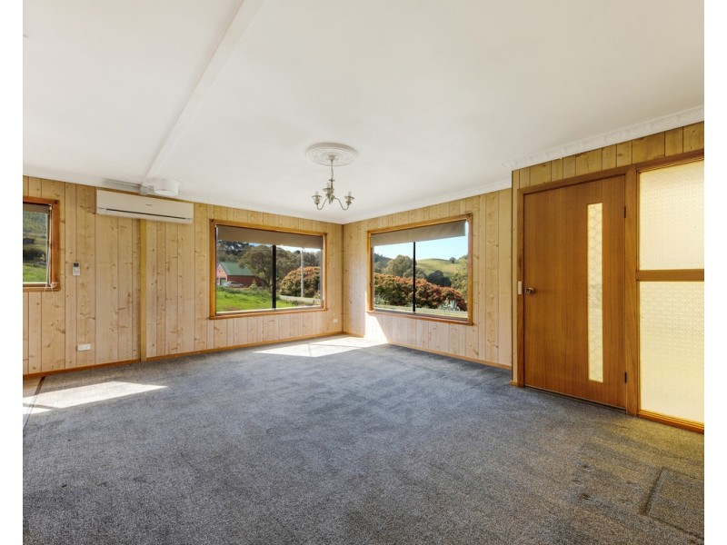 2 Hewitt Street, Bethanga VIC 3691