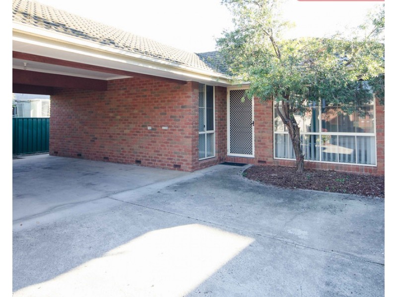 2/376 RAU STREET, East Albury NSW 2640