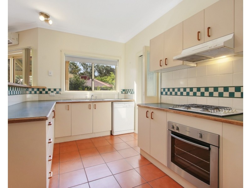 42 Falcon Circuit, Wodonga VIC 3690