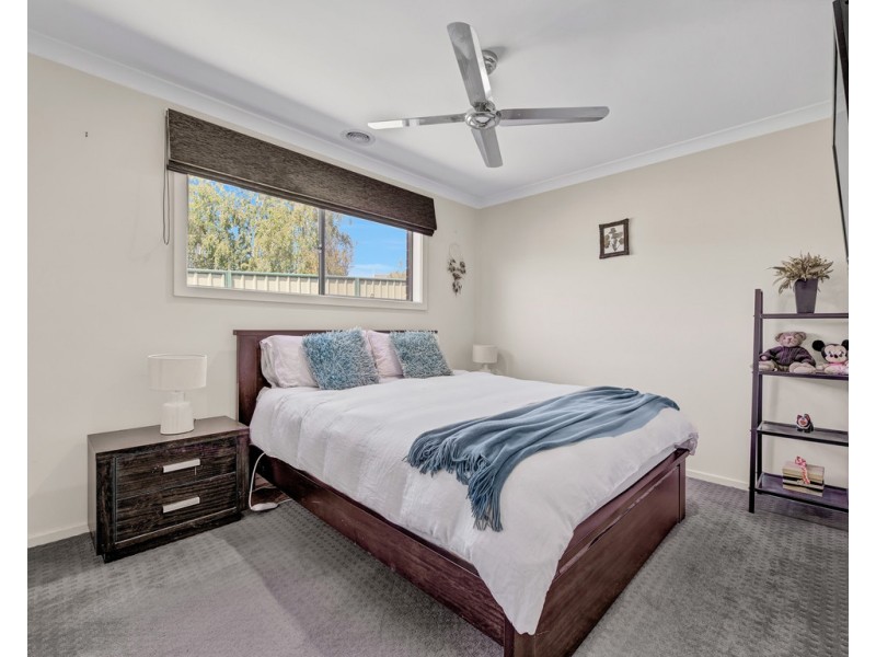 25 Lightwood Drive, Wodonga VIC 3690