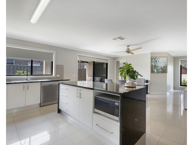 2/7 Lysterfield Lane, Wodonga VIC 3690