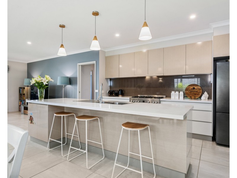 8 Kestrel Circuit, Wodonga VIC 3690