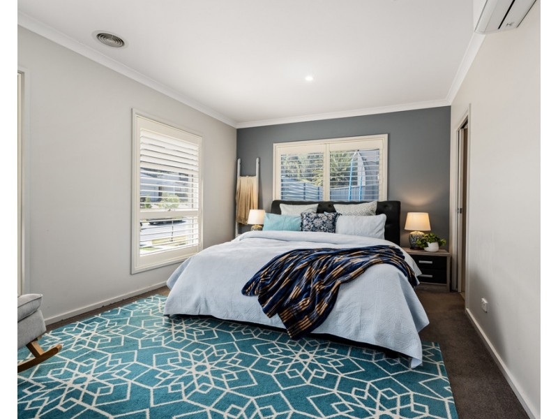 8 Kestrel Circuit, Wodonga VIC 3690