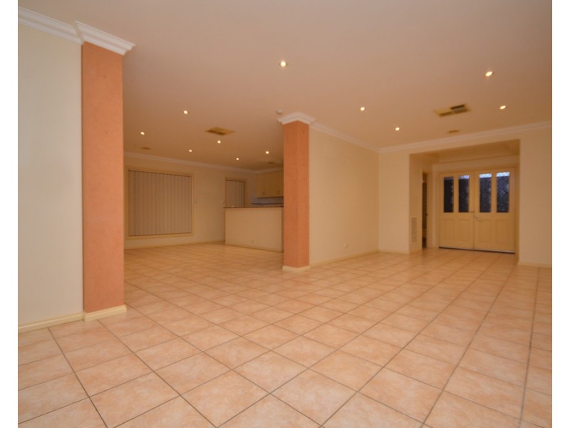 442 Douglas Road, Lavington NSW 2641
