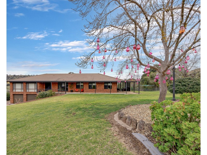 1 Church Street, Bethanga VIC 3691