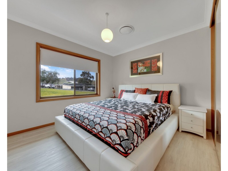 1 Church Street, Bethanga VIC 3691