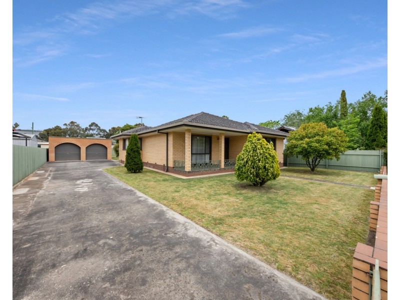 3 Park Street, Killara VIC 3691