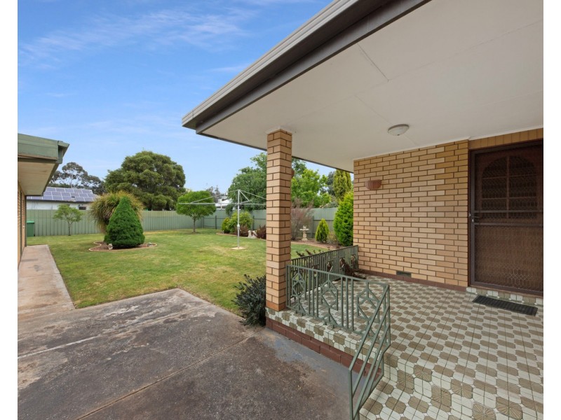 3 Park Street, Killara VIC 3691