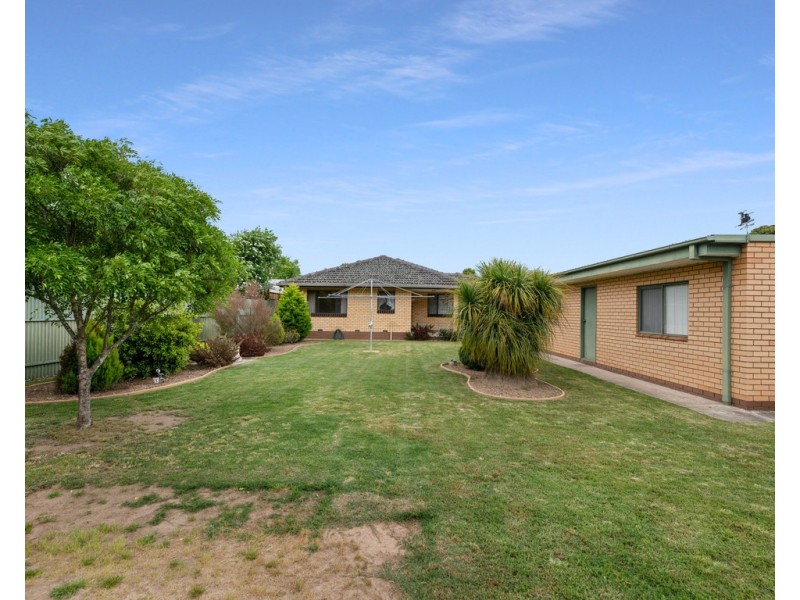 3 Park Street, Killara VIC 3691