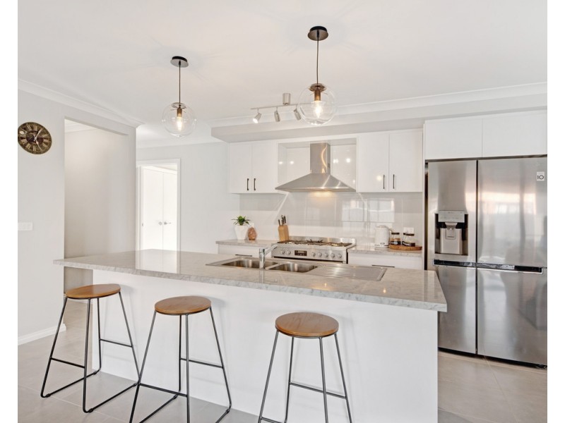 12 Edgar Road, Leneva VIC 3691