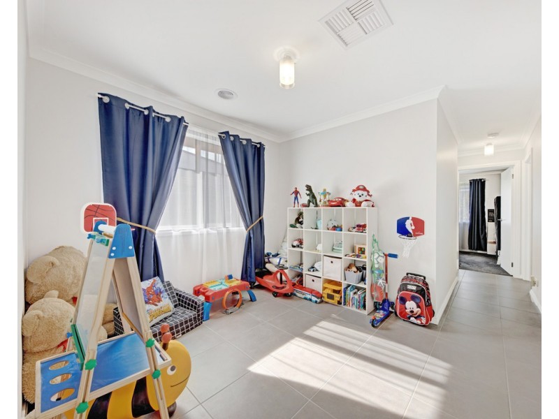 12 Edgar Road, Leneva VIC 3691