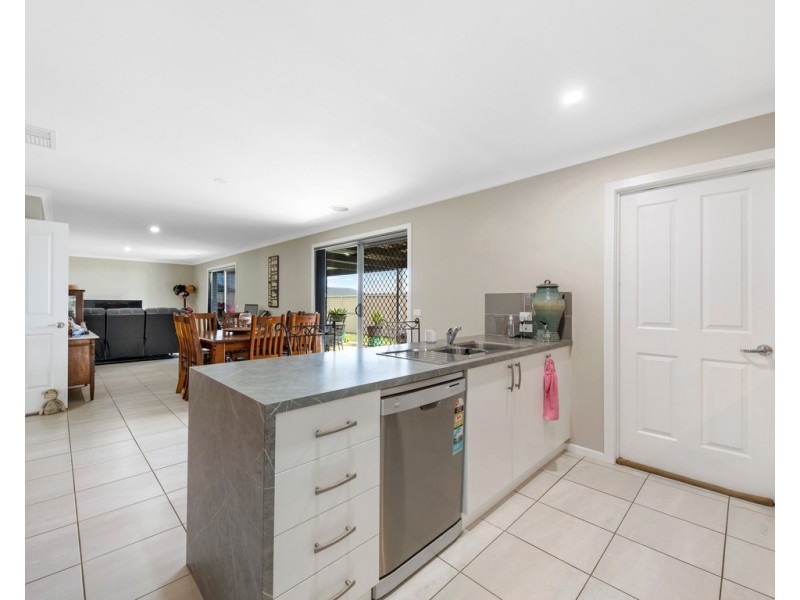 28 Rogers Avenue, Wodonga VIC 3690