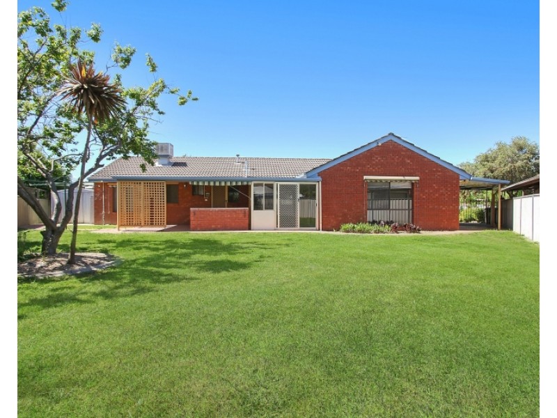 75 Mayfair Drive, Wodonga VIC 3690