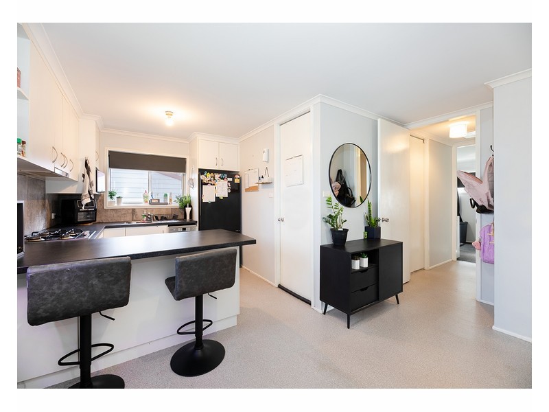 3 CASSIA STREET, West Albury NSW 2640