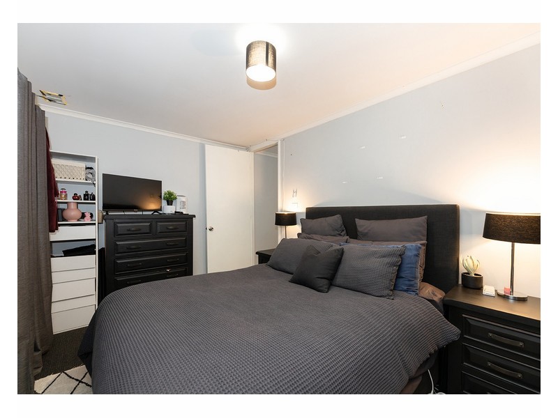 3 CASSIA STREET, West Albury NSW 2640