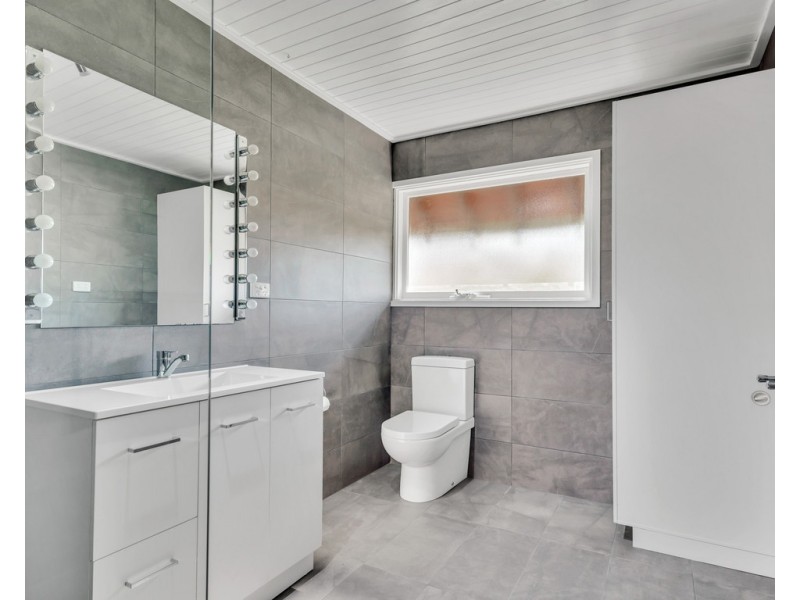 154 Clarke Street, Howlong NSW 2643