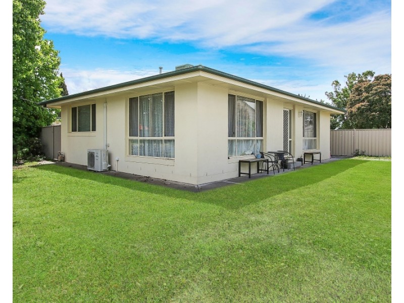 10 GRIFFITH STREET, Wodonga VIC 3690