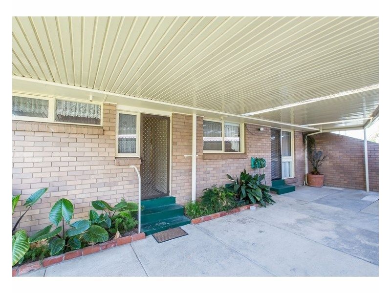 329 Haines Court, Lavington NSW 2641