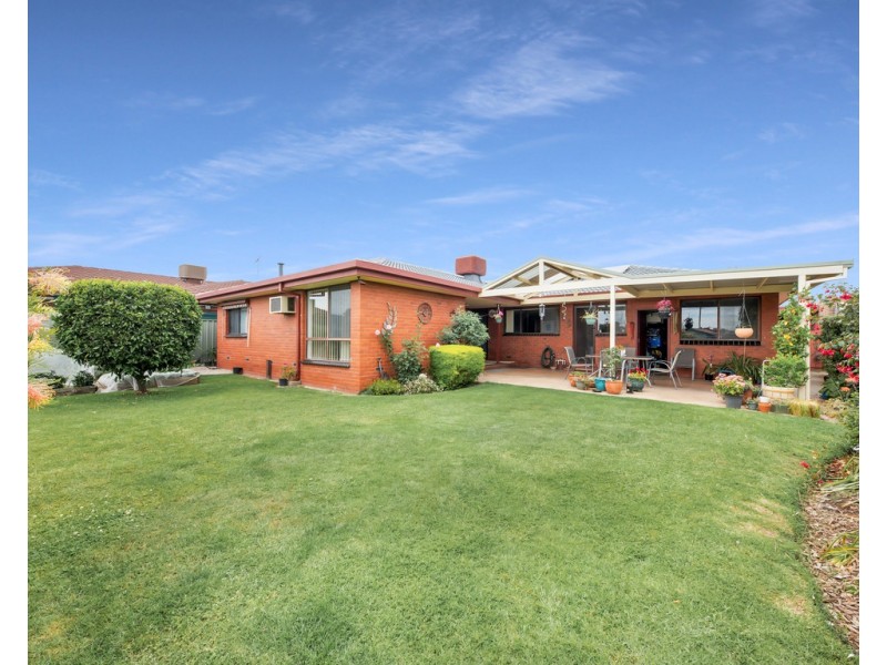 21 Sapphire Circuit, Wodonga VIC 3690