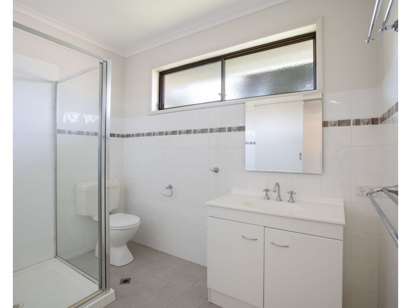 2/943 DUFFY CRESCENT, North Albury NSW 2640