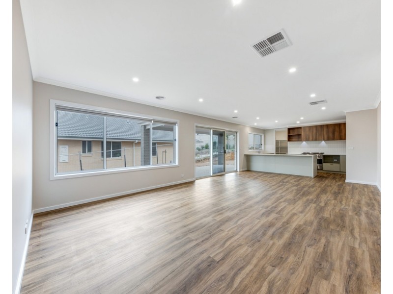 1 Toy Court, West Wodonga VIC 3690