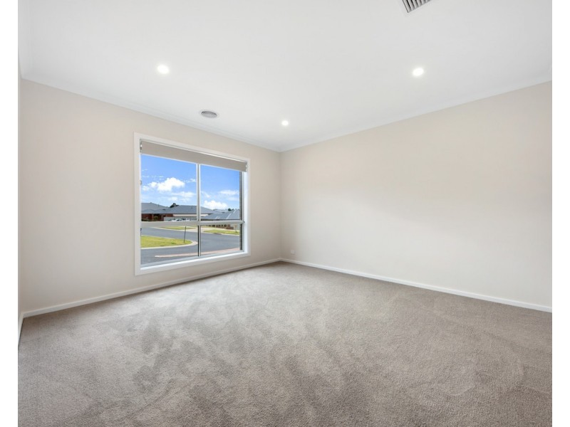 1 Toy Court, West Wodonga VIC 3690