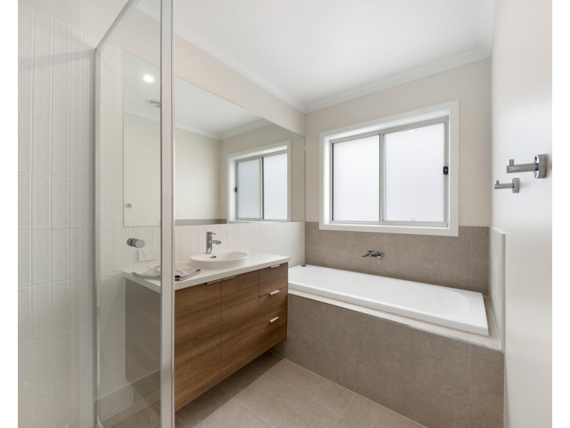 1 Toy Court, West Wodonga VIC 3690