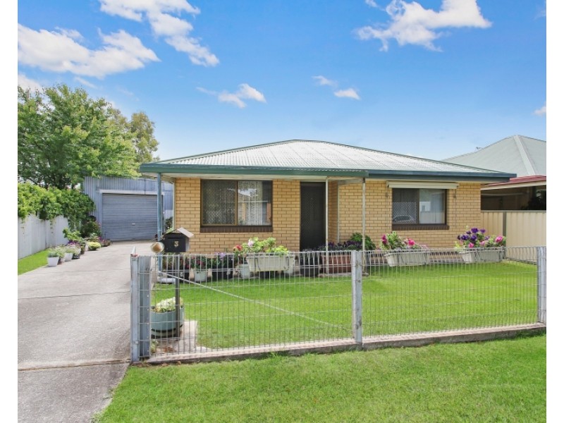 3 ANNE STREET, Wodonga VIC 3690