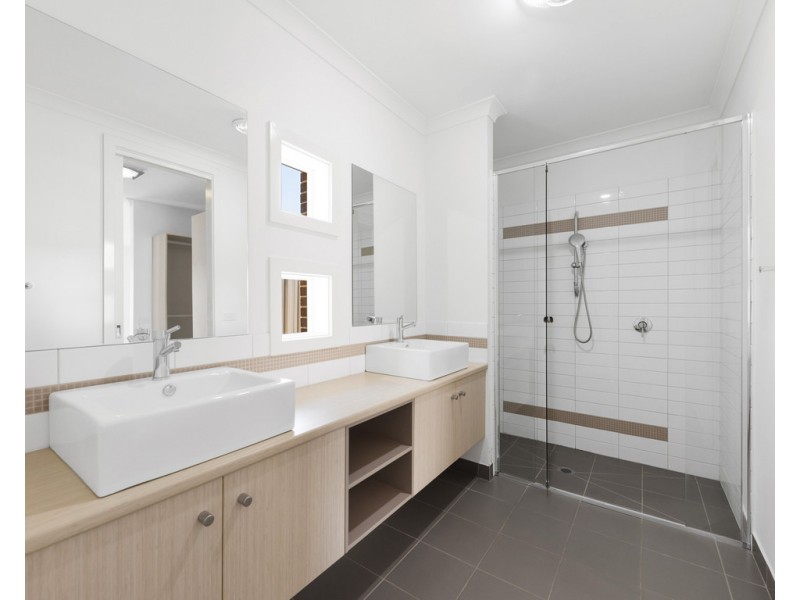 12 Snowy Street, Wodonga VIC 3690