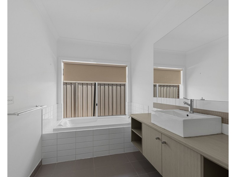 12 Snowy Street, Wodonga VIC 3690