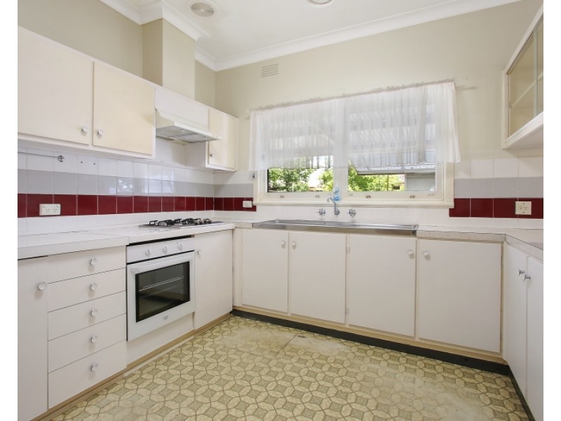 37 WILSON STREET, Wodonga VIC 3690