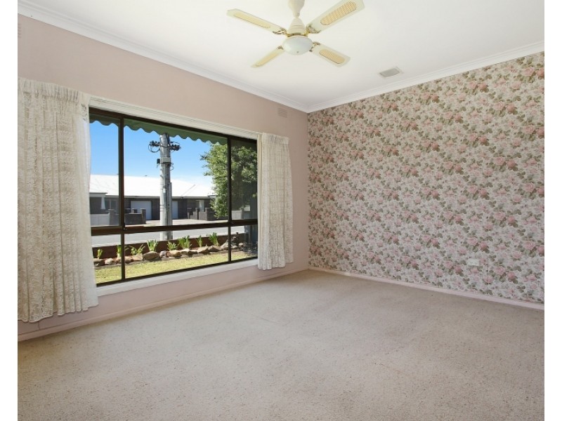 37 WILSON STREET, Wodonga VIC 3690