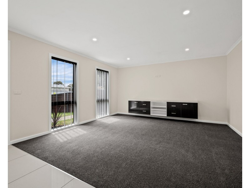 1/1 Verbena Street, Baranduda VIC 3691