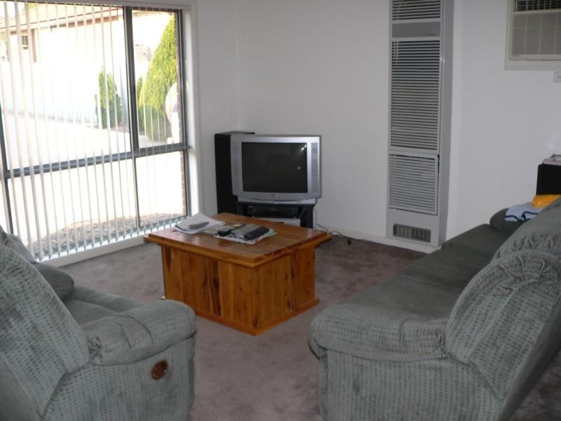 2/427 Lawrence Street, Wodonga VIC 3690