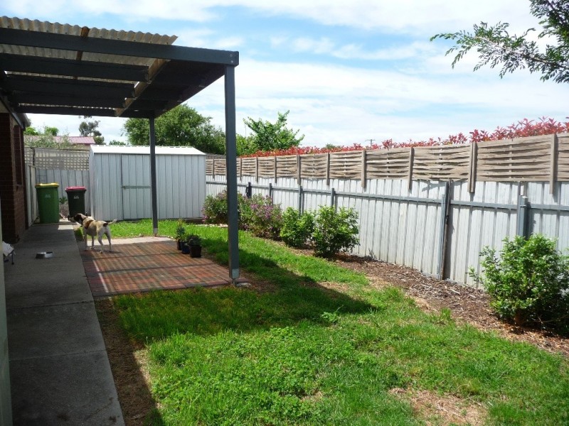 2/427 Lawrence Street, Wodonga VIC 3690