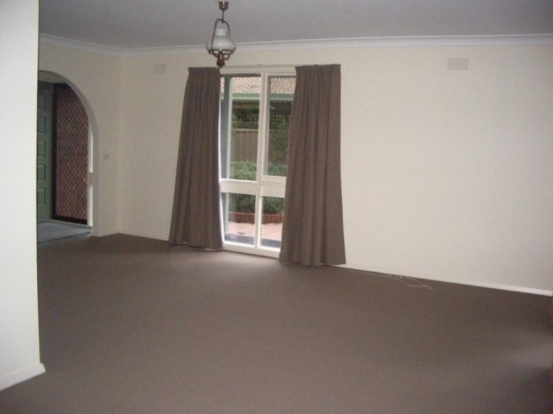 14 Parkland Drive, Wodonga VIC 3690