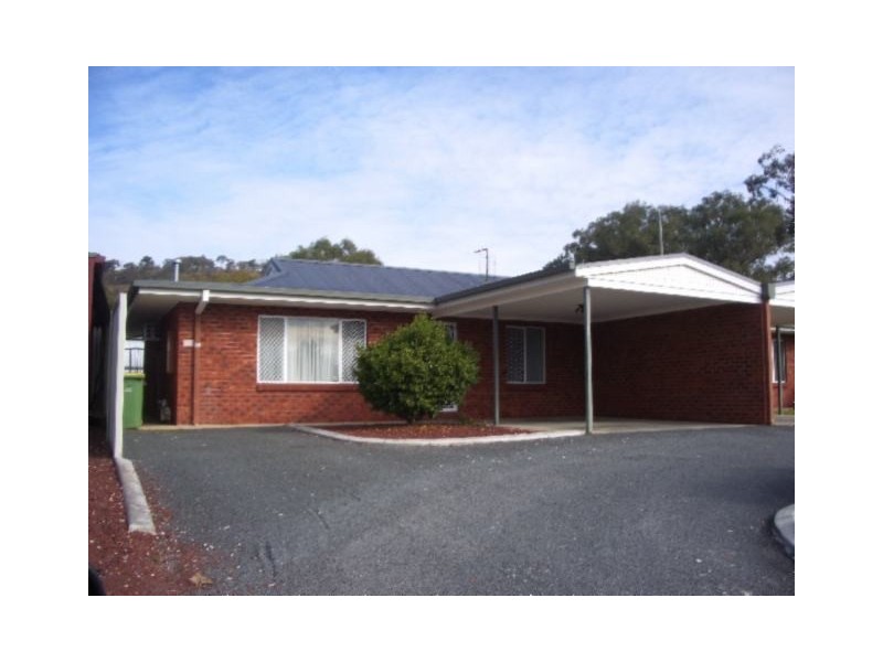 2/7 Templeton Place, Wodonga VIC 3690