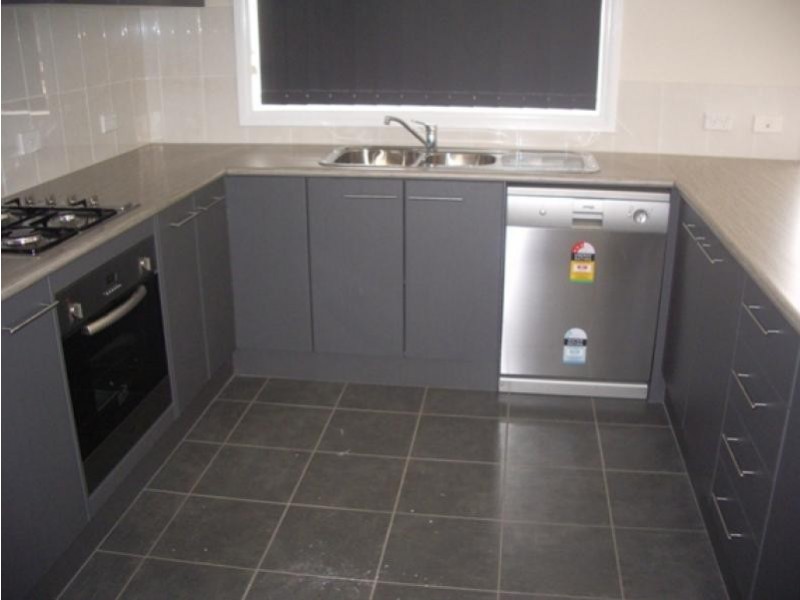 1/9 Thorneycroft Avenue, Wodonga VIC 3690