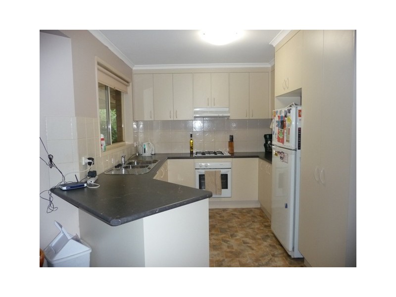 8 Flag Place, Wodonga VIC 3690