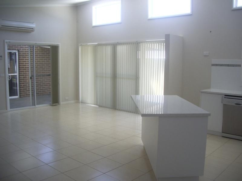 1/4 Mackenzie Street, Wodonga VIC 3690