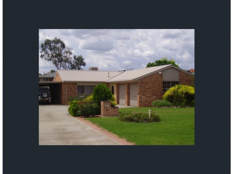 136 De Kerilleau Drive, Wodonga VIC 3690