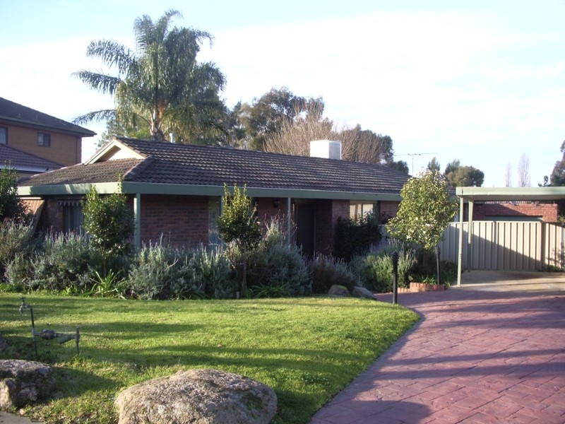 14 Parkland Drive, Wodonga VIC 3690