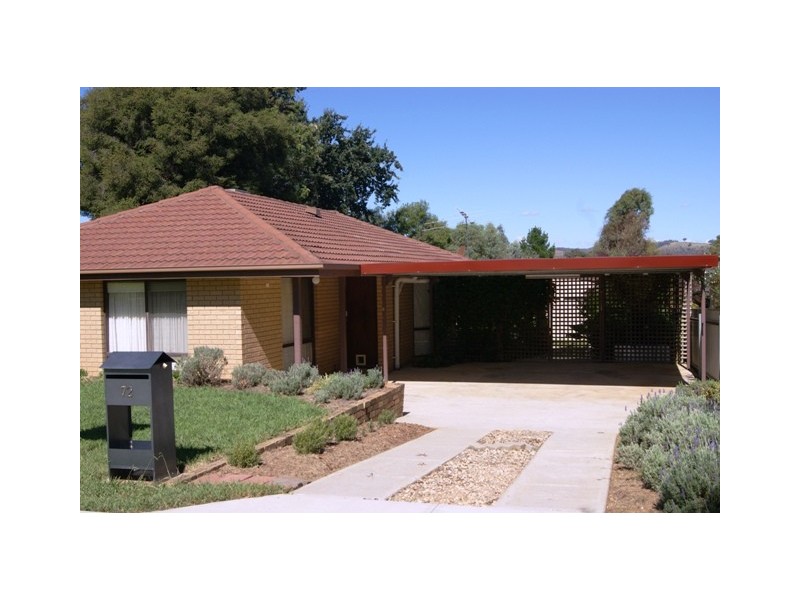 72 Albert Road, Chiltern VIC 3683
