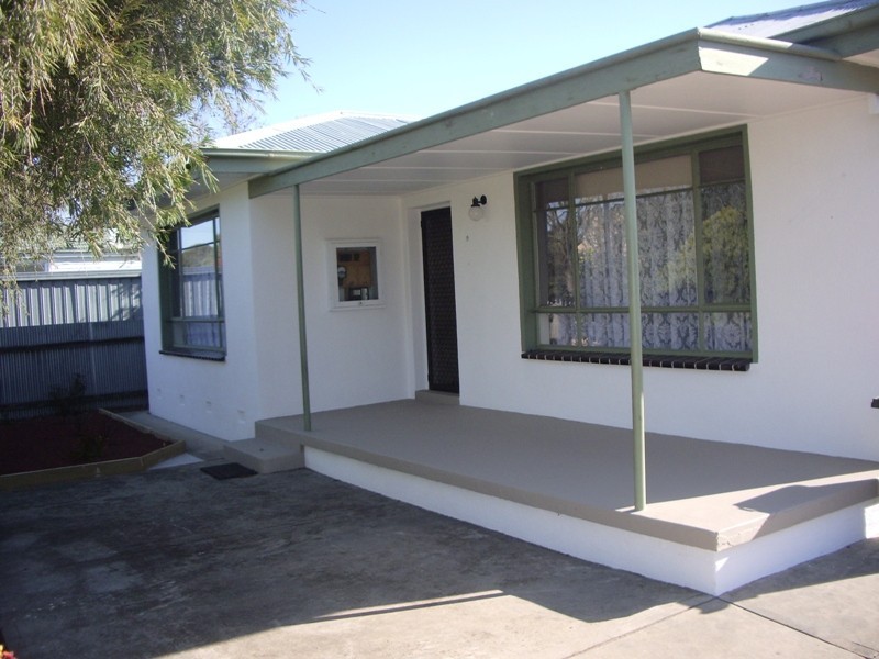 9 Mulqueeny Street, Wodonga VIC 3690