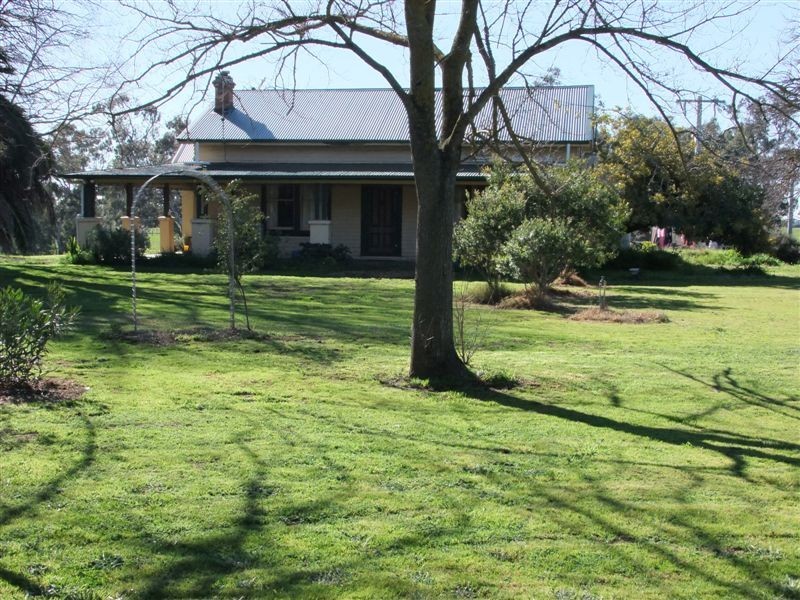 1 Willis Rd, Avenel VIC 3664