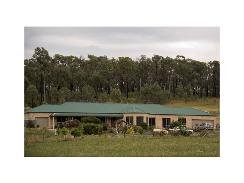97 Chiltern-Howlong Road, Chiltern VIC 3683