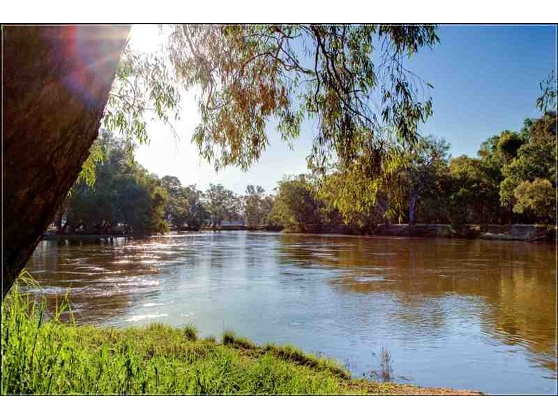 Lot 8 William Place, Howlong NSW 2643