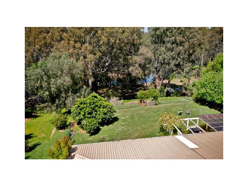 108 Short Street, Howlong NSW 2643